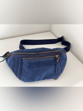 Adidas x IVY PARK rodeo Waist Bag Small, dark blue Fanny pack